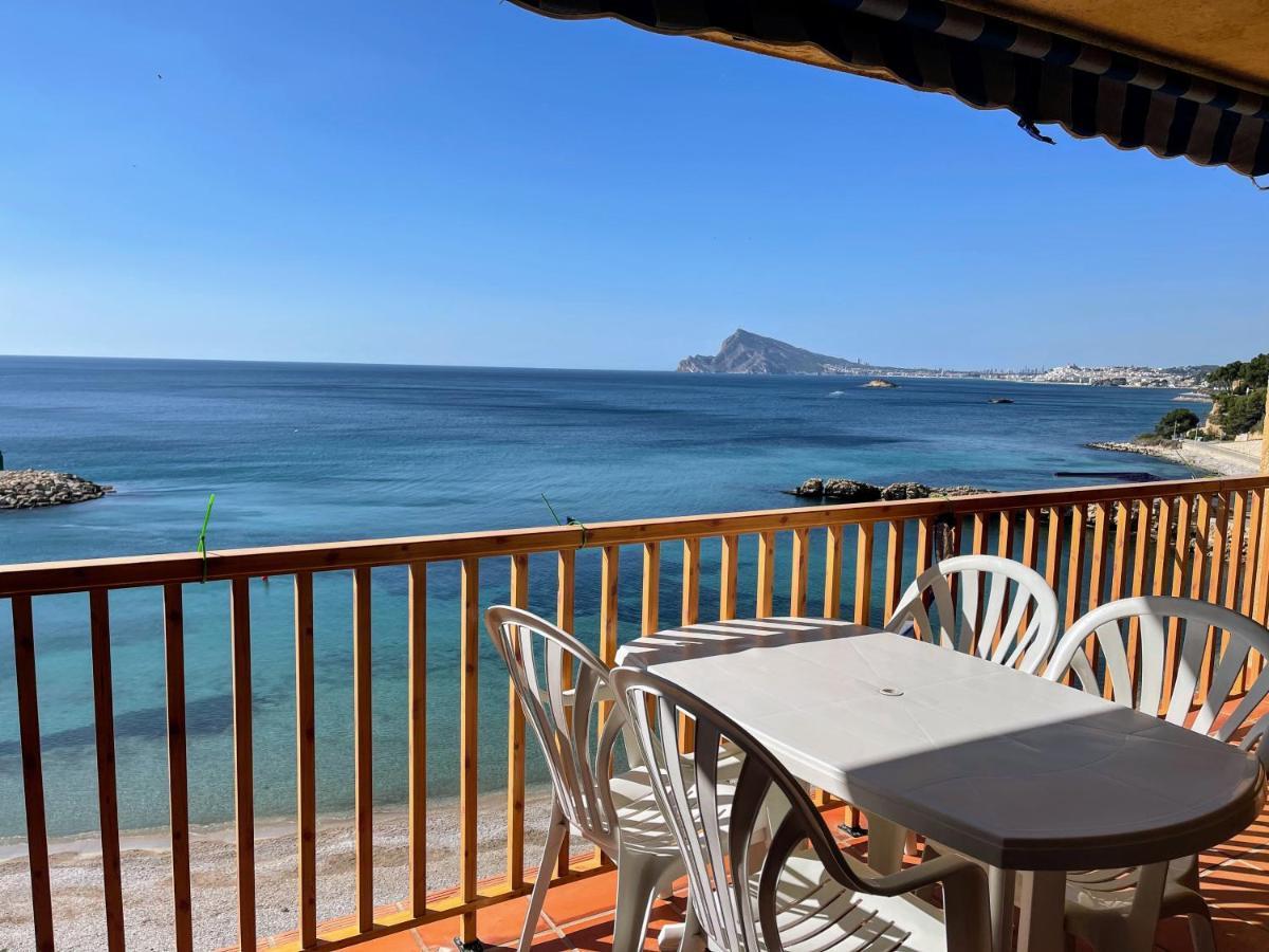 Sunrise Beachfront Apartment By The Marina Altea Zewnętrze zdjęcie